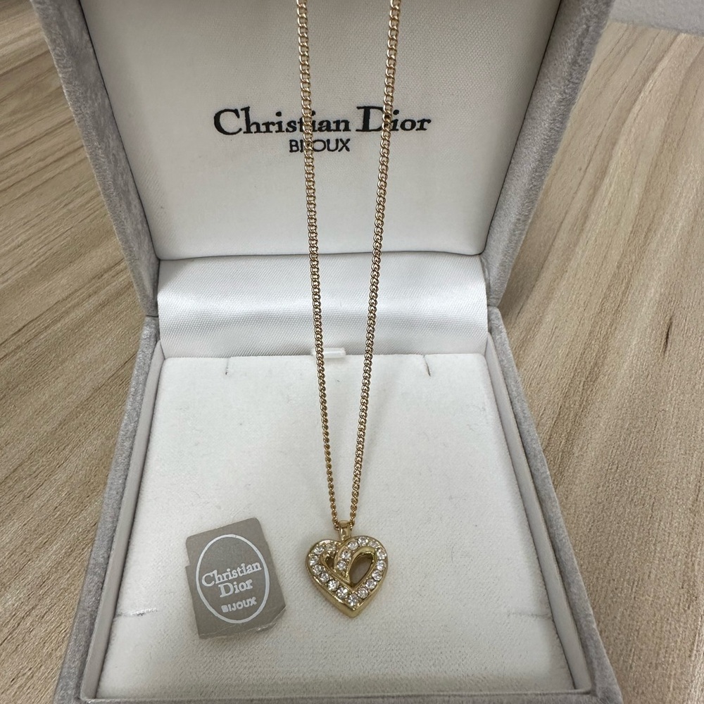 Christian Dior Gold Crystal Heart pendant Necklace. Like New Condition